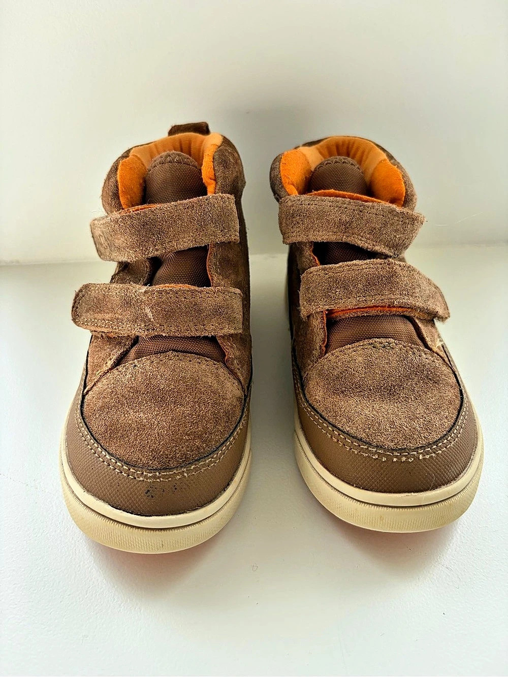 UGG Rennon Brown Sneaker Boot Little Kids US 8